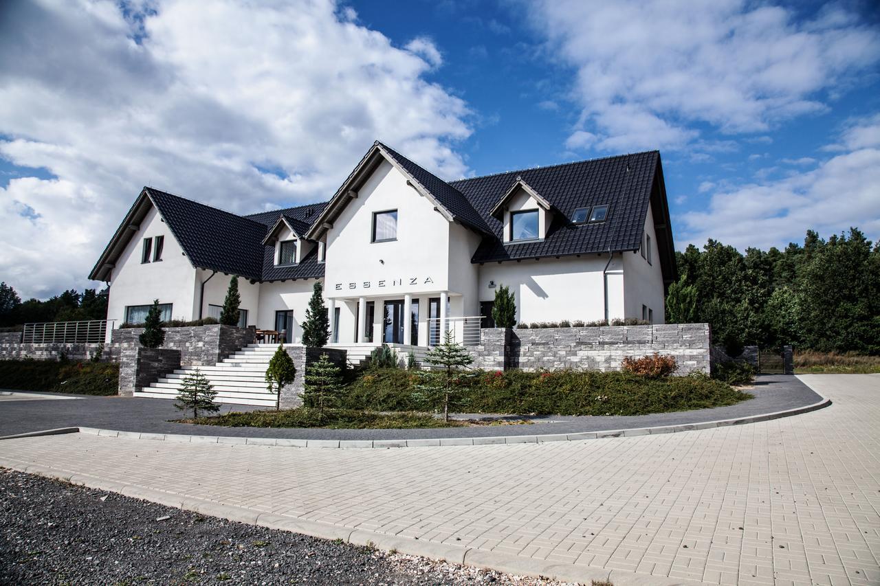 Świdnica Essenza Party Center Bed & Breakfast エクステリア 写真